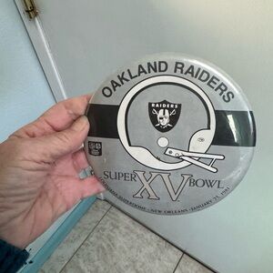 Oakland Raiders Super Bowl XV Button 1981